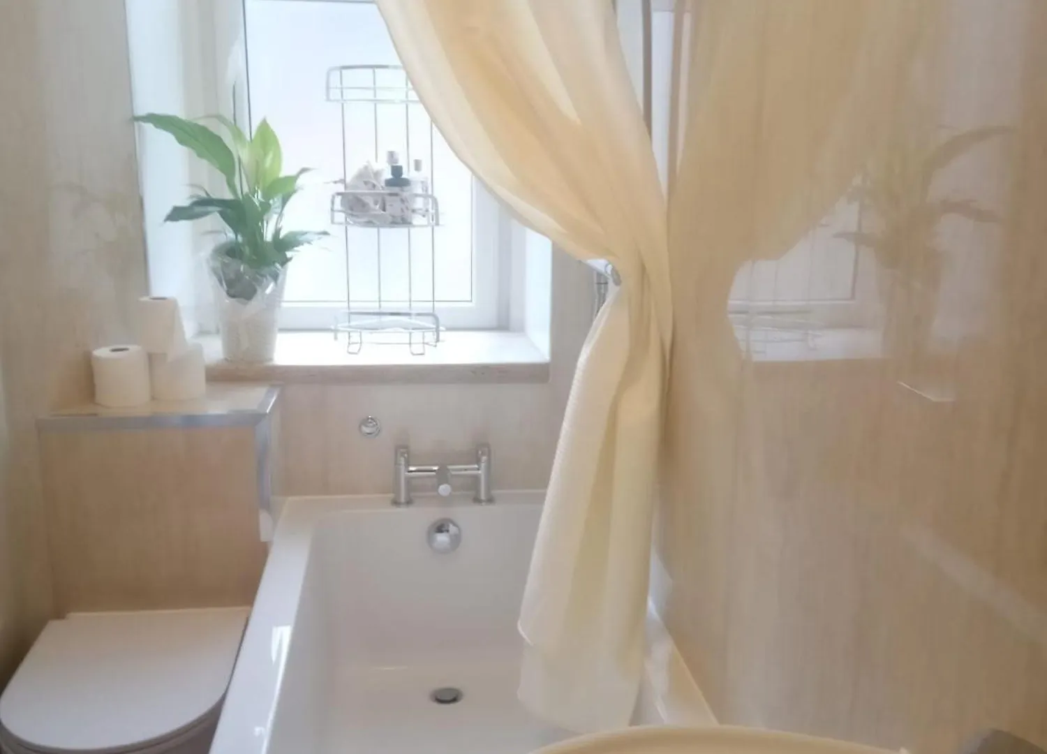 Thorntree Street Edinburgh Apartment